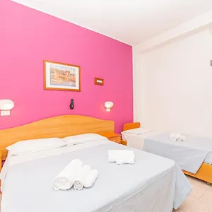 3* Szálloda Arlino